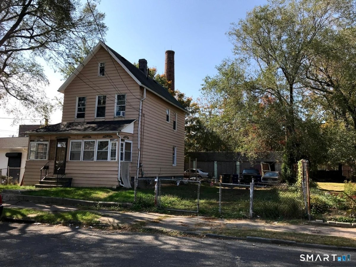 537 Hollister Avenue, Bridgeport, CT