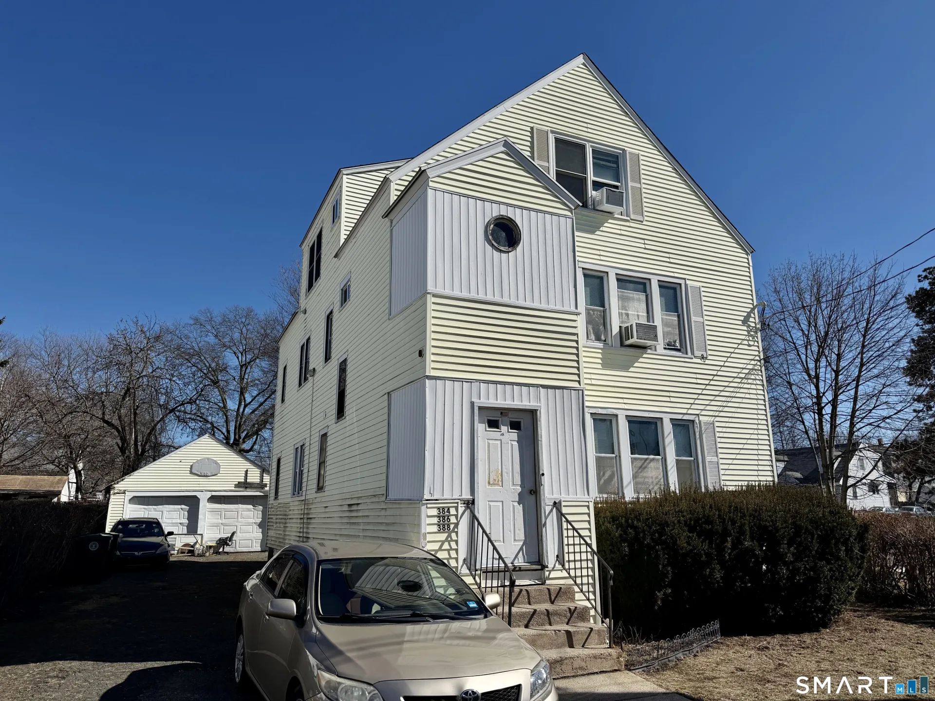 384 Thompson Street, Stratford, CT