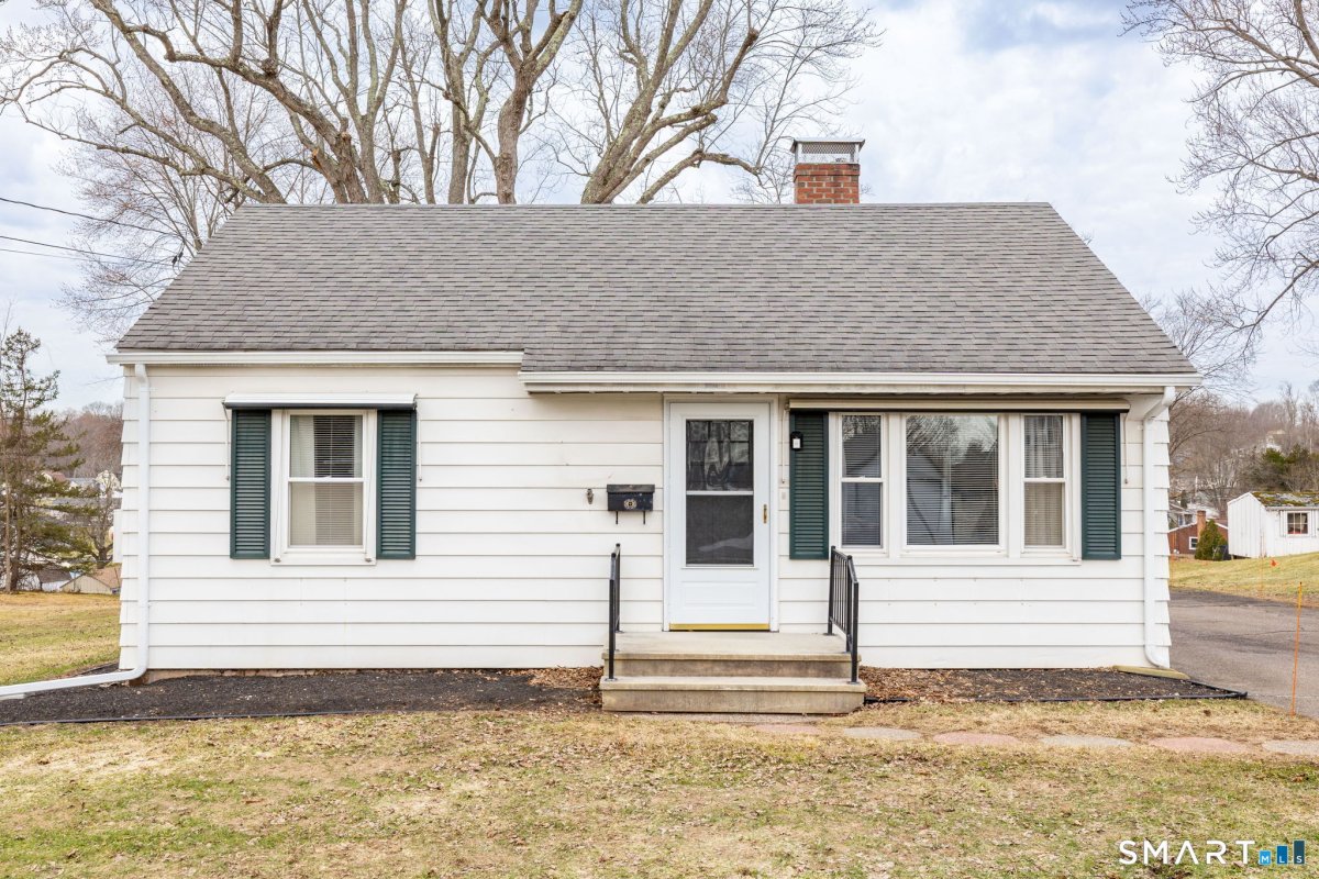 80 West Street, Windsor Locks, CT