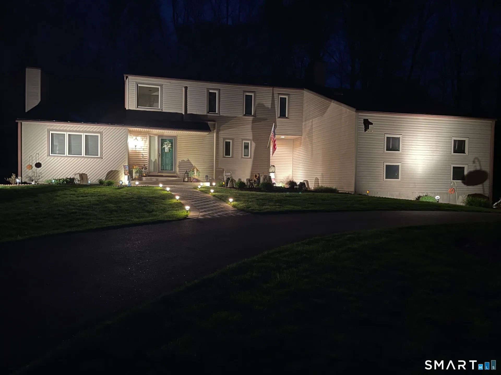 70 Pine Hollow Drive, Middlebury, CT