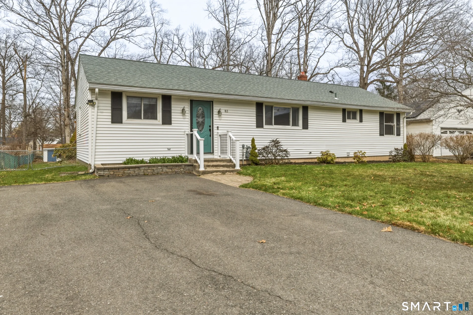 83 Parkview Drive, Southington, CT