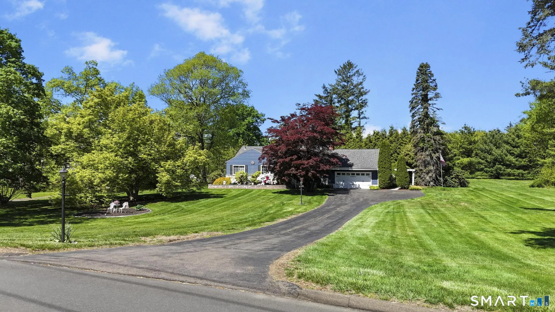 47 Featherbed Lane, Branford, CT