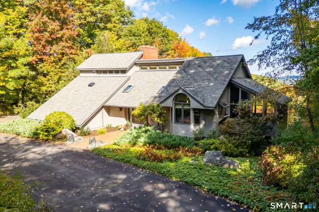 240 Mountain Road