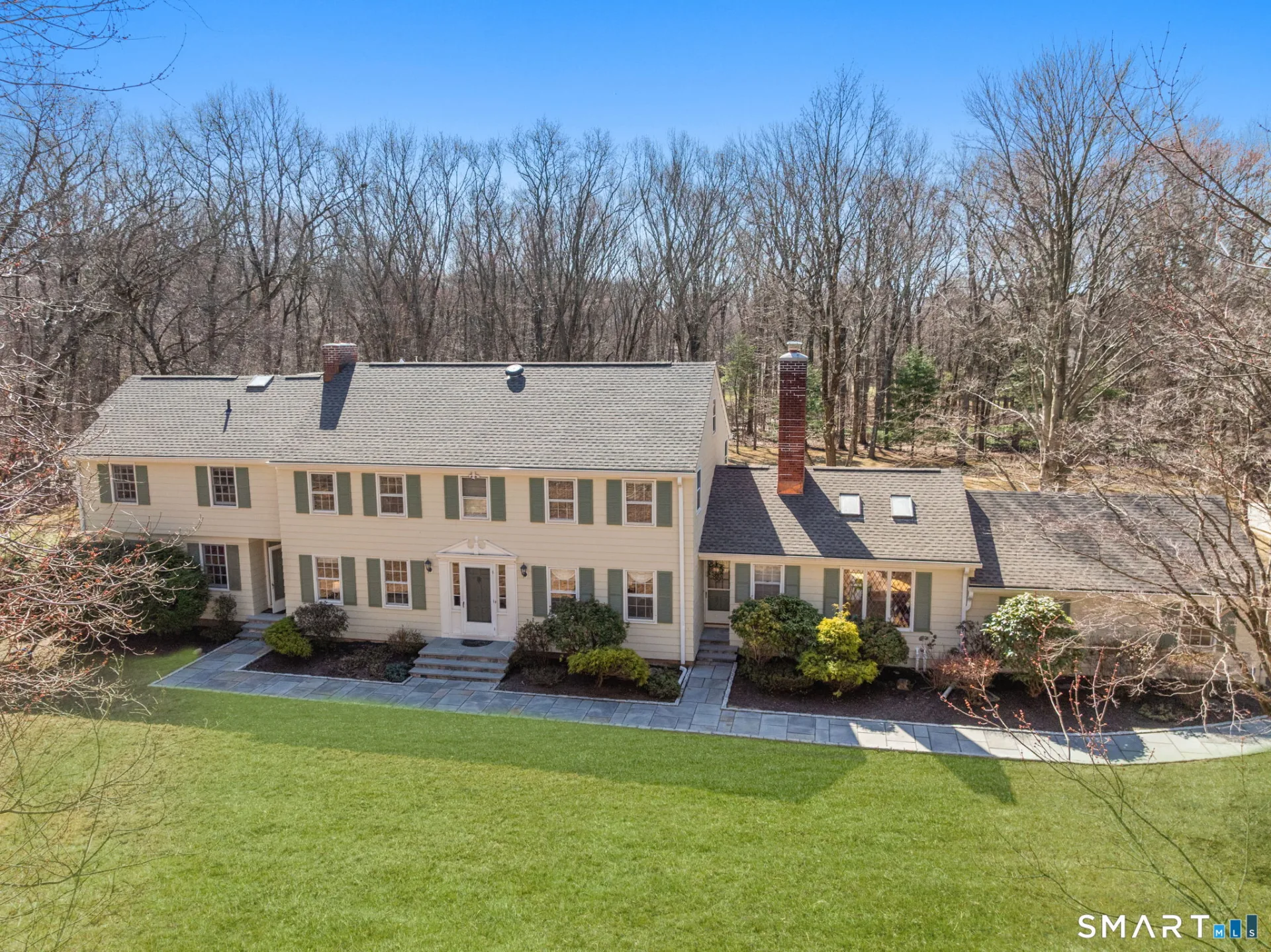 11 Highview Drive, Woodbridge, CT