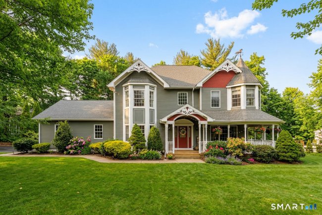 9 Brockway Road, Ellington, CT