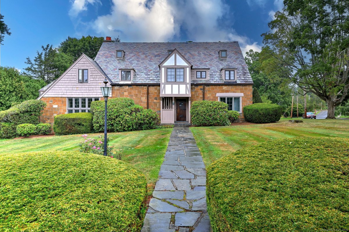 124 Churchill Road, Hamden, CT