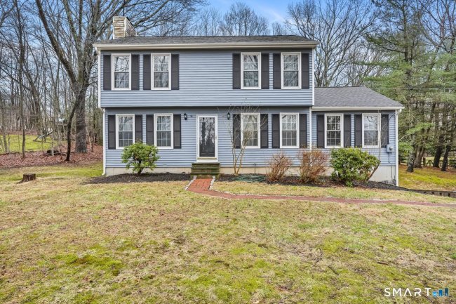 46 Little Brook Lane, Newtown, CT
