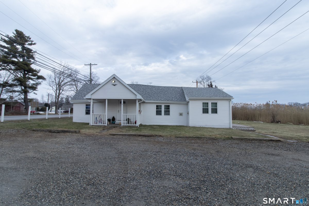 296 East Main Street, Clinton, CT