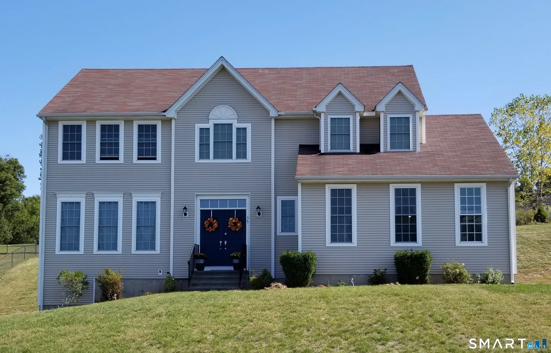 35 Highland Avenue, Ellington, CT