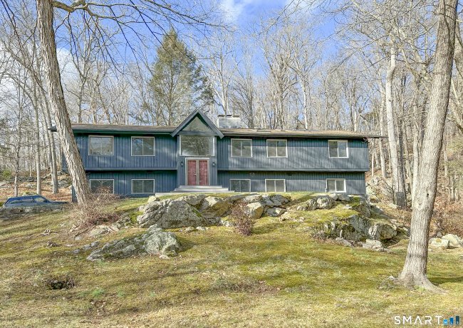 26 Hill Farm Road, Weston, CT