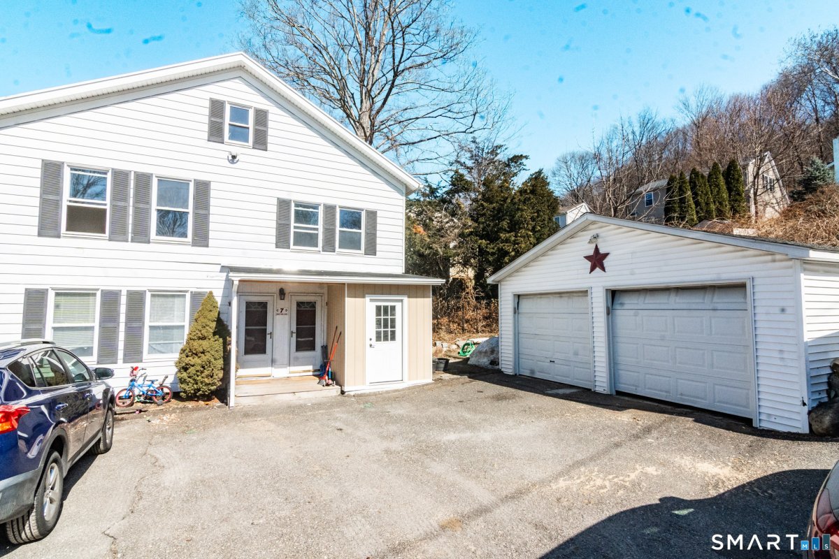 7 Violet Hill Lane, New Milford, CT