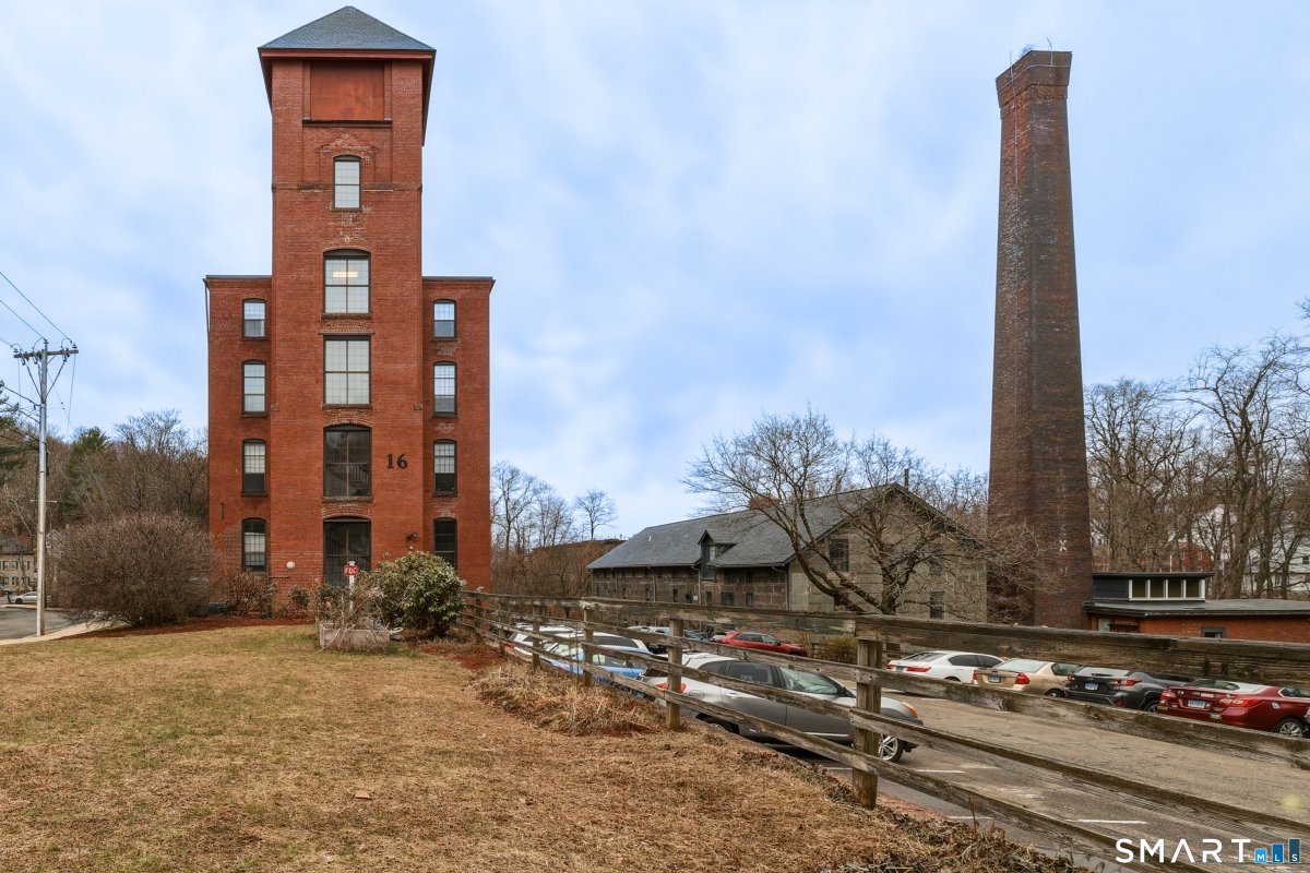 16 Vernon Avenue #APT 34, Vernon, CT