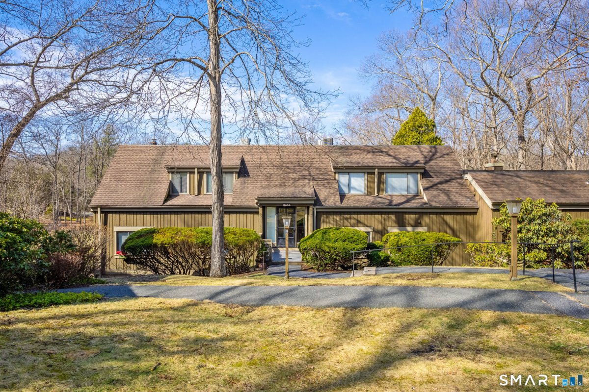 151 Heritage Village #B, Southbury, CT