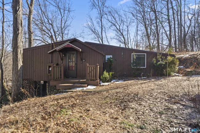 683 Berkshire Road, Southbury, CT