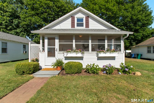 10 Portland Avenue, Old Lyme, CT