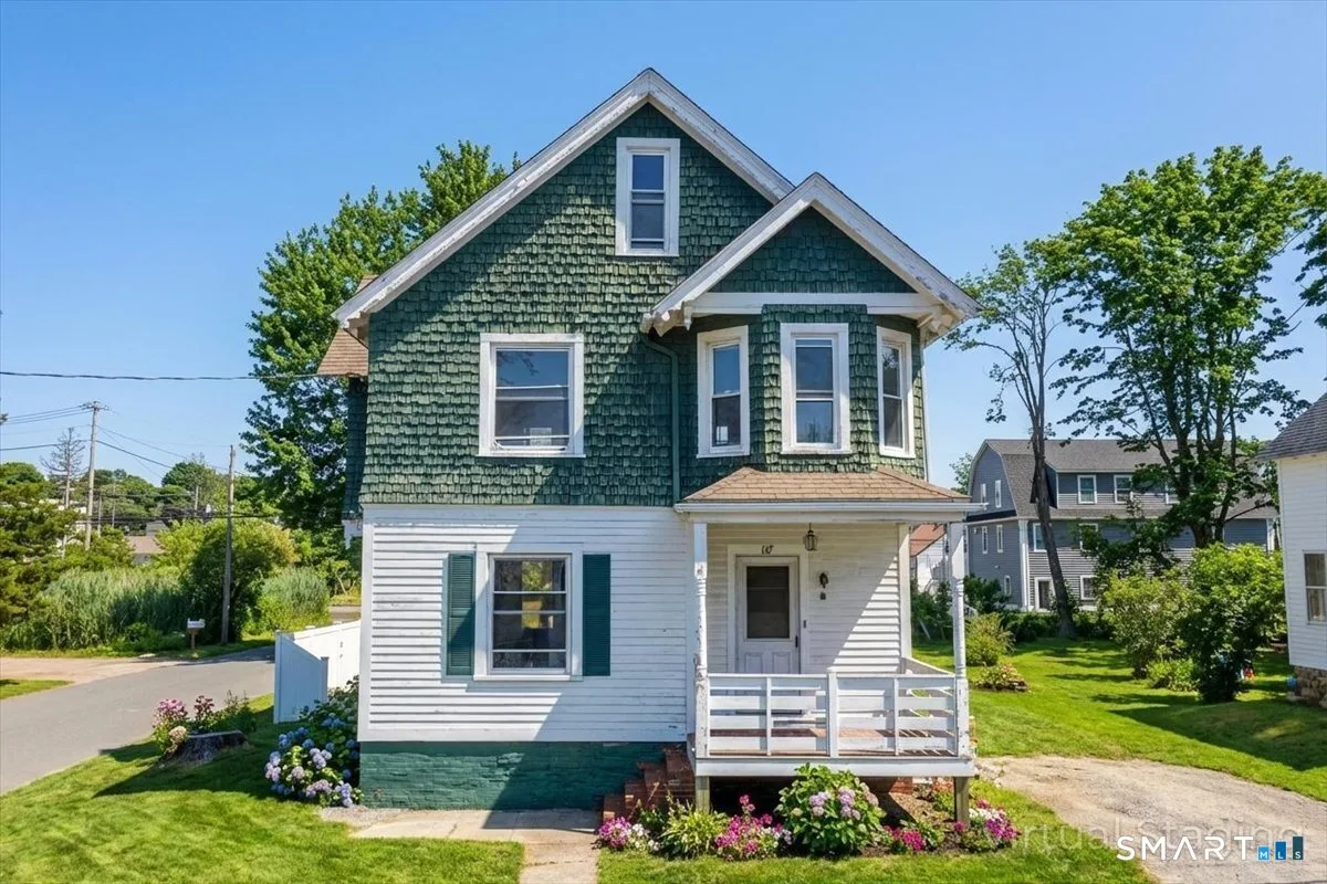 18 Maxson Street, Groton, CT