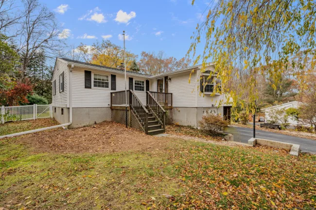 25 Marion Drive