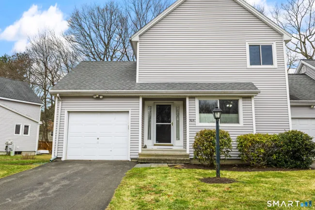 305 Aspetuck Trail #305