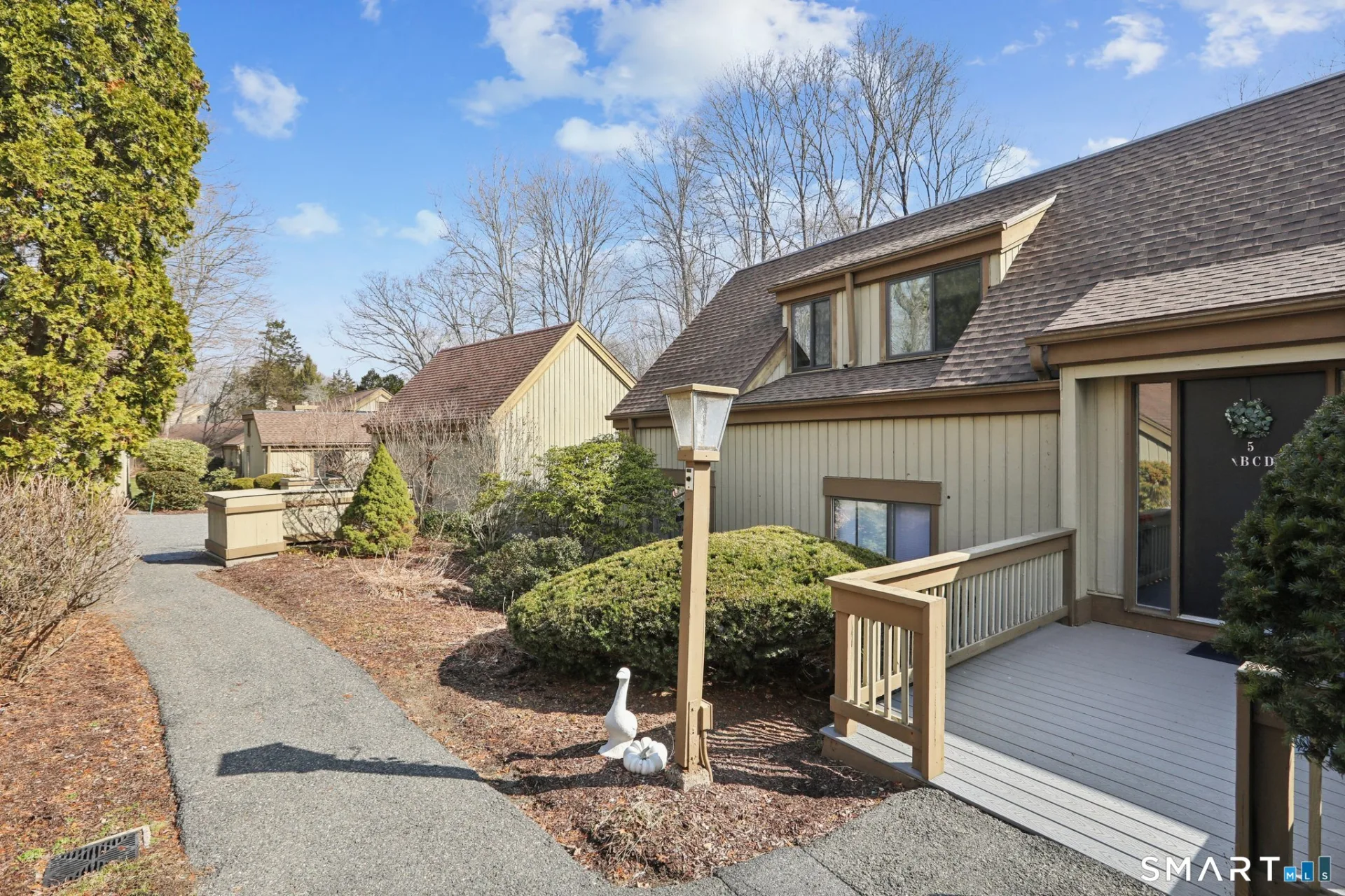 558 Heritage Village #C, Southbury, CT
