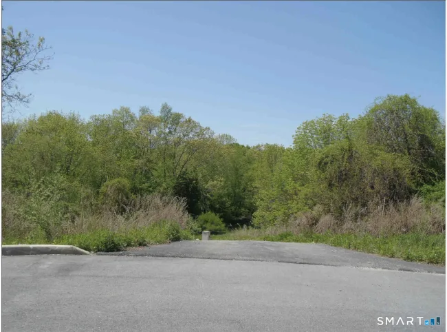 38 Farm View Drive, Norwich, CT