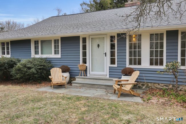 156 Hamilton Avenue, Watertown, CT