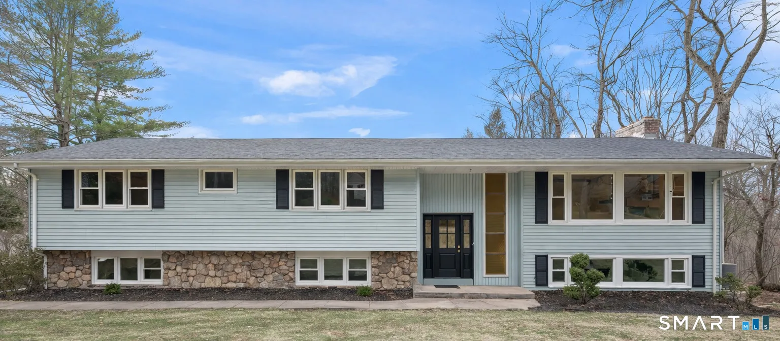 252 Blue Ridge Drive, Manchester, CT