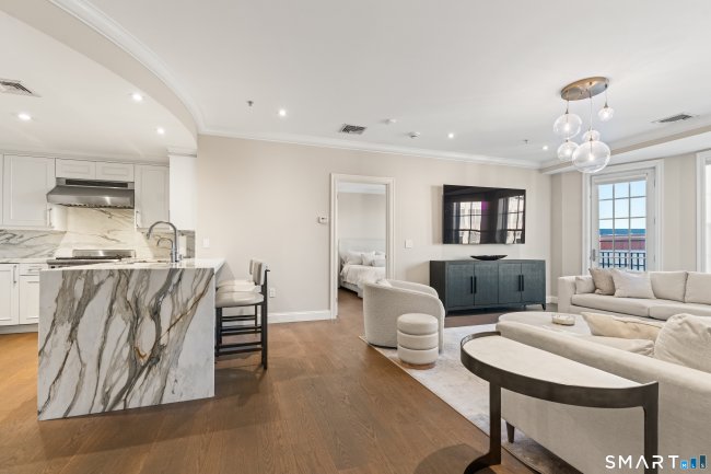 85 Memorial Road #APT 411