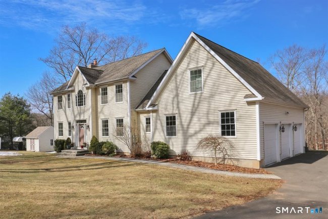 74 Oxbow Road, Haddam, CT