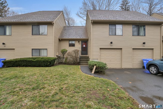 290 Treadwell Street #1402