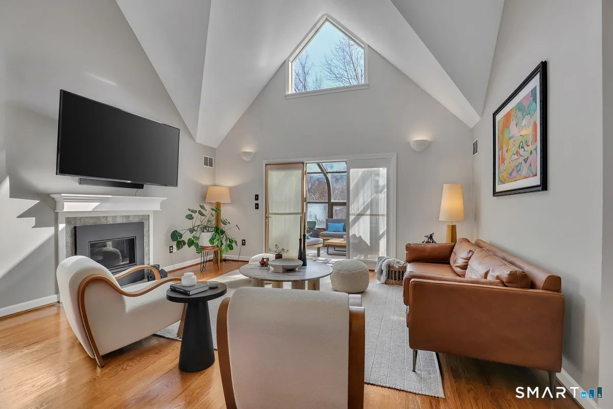 41 Timberwood Road #41, West Hartford, CT