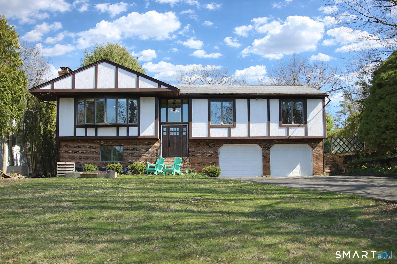 151 Colony Street, Hamden, CT