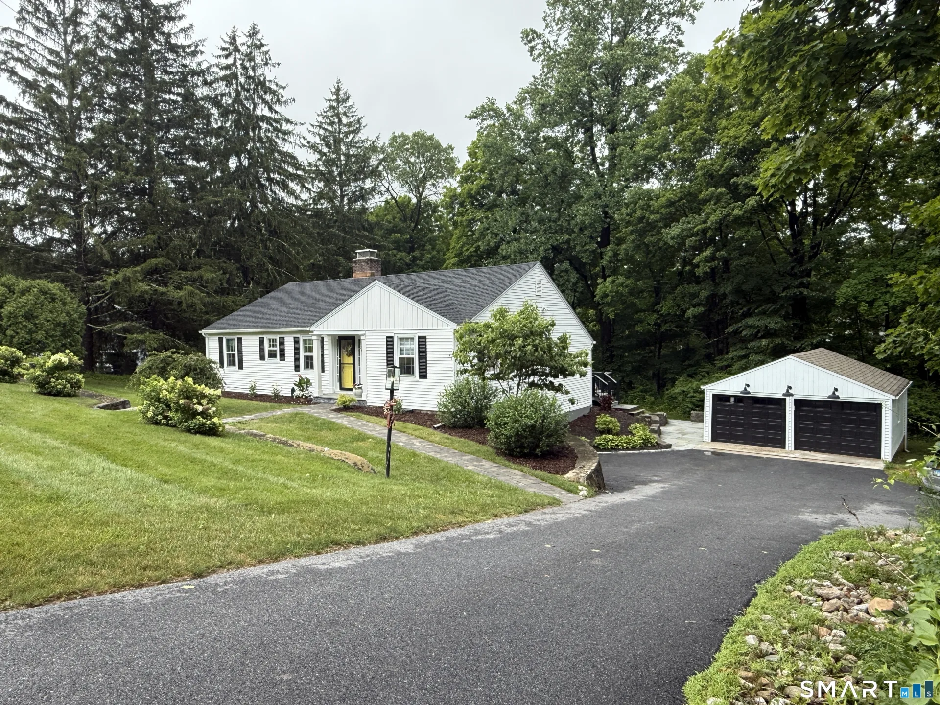 29 Milton Road, Litchfield, CT
