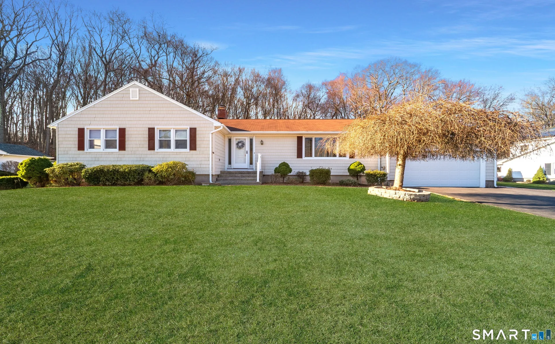 200 Howard Drive, Hamden, CT