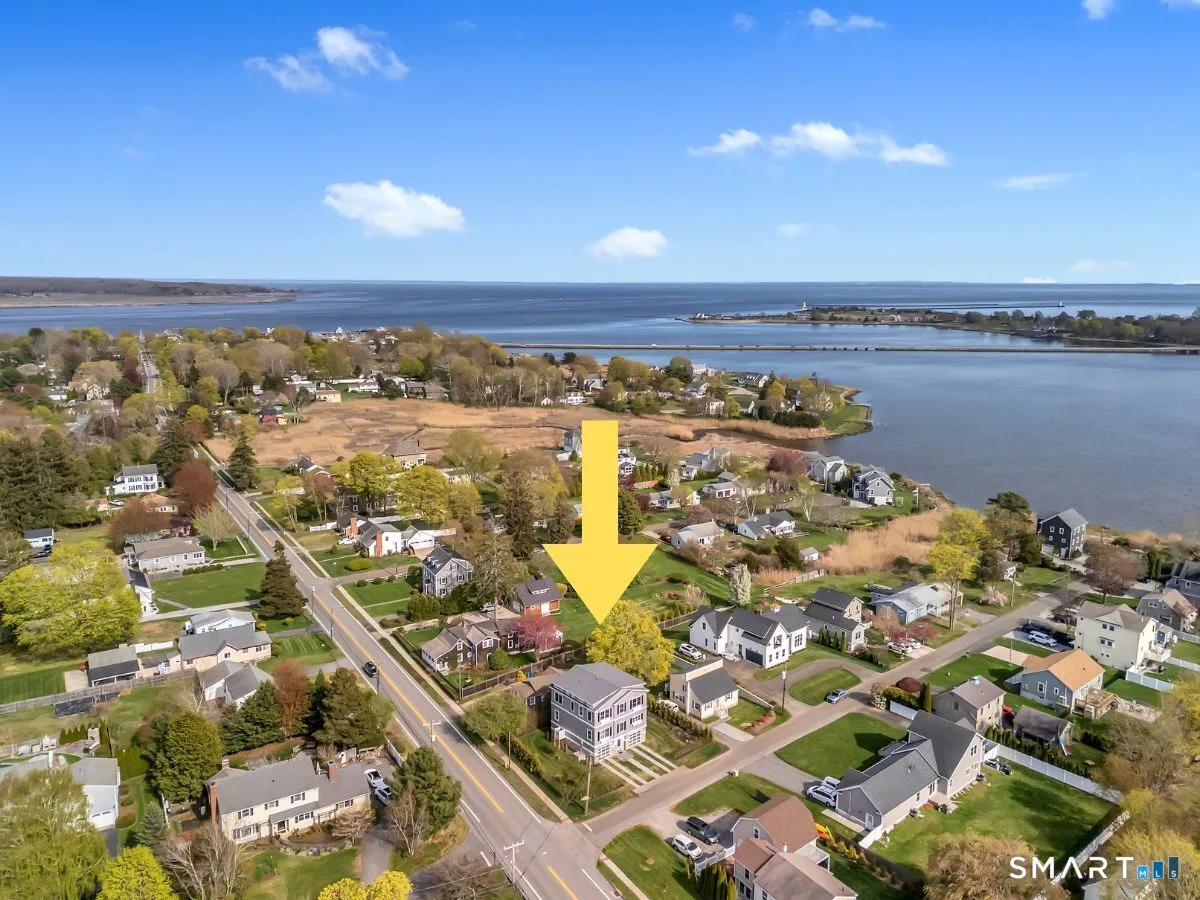 2 Old South Cove Road, Old Saybrook, CT