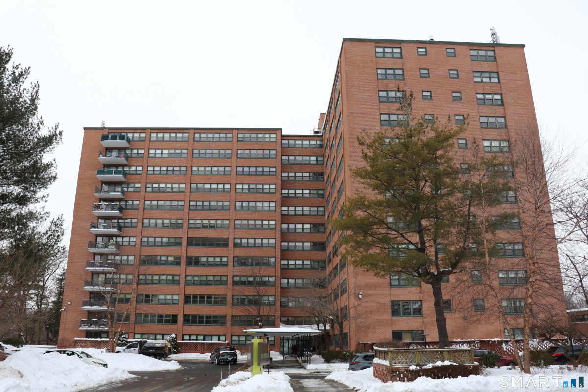 31 Woodland Street #1J, Hartford, CT