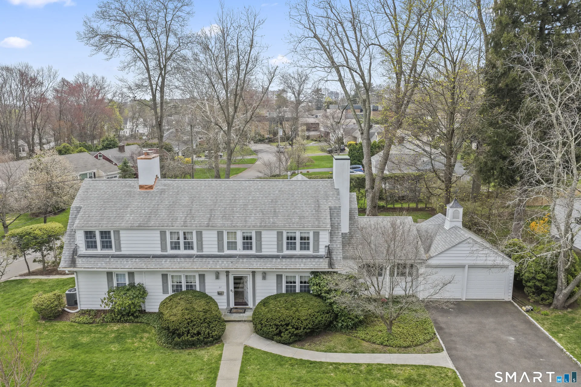 27 Holbrook Drive, Stamford, CT