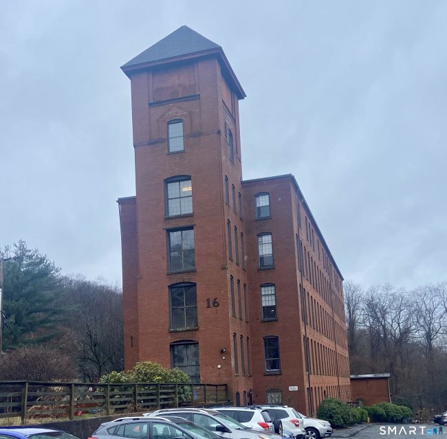 16 Vernon Avenue #APT 24, Vernon, CT