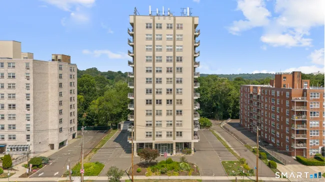 2370 North Avenue #2G