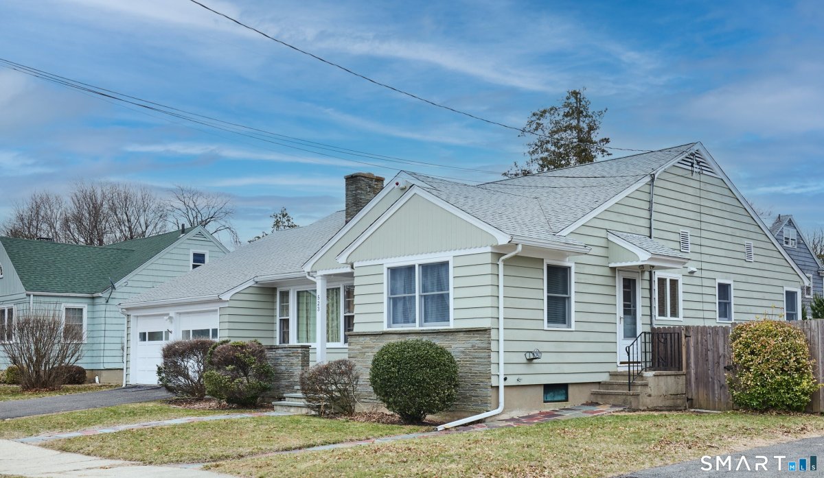 523 West Jackson Avenue, Bridgeport, CT