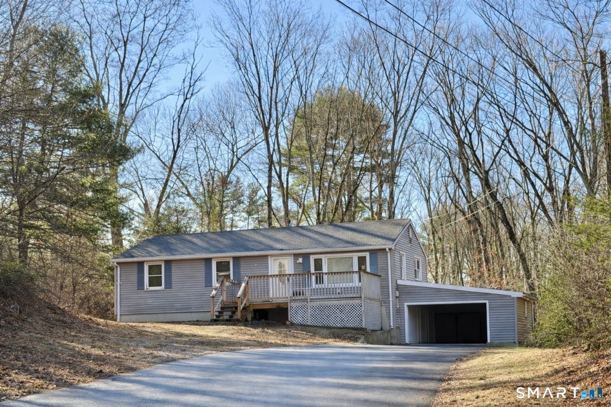 66 Oak Hill Drive, Thompson, CT
