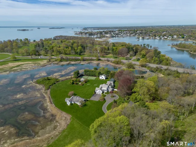 4 Sherwood Island Lane