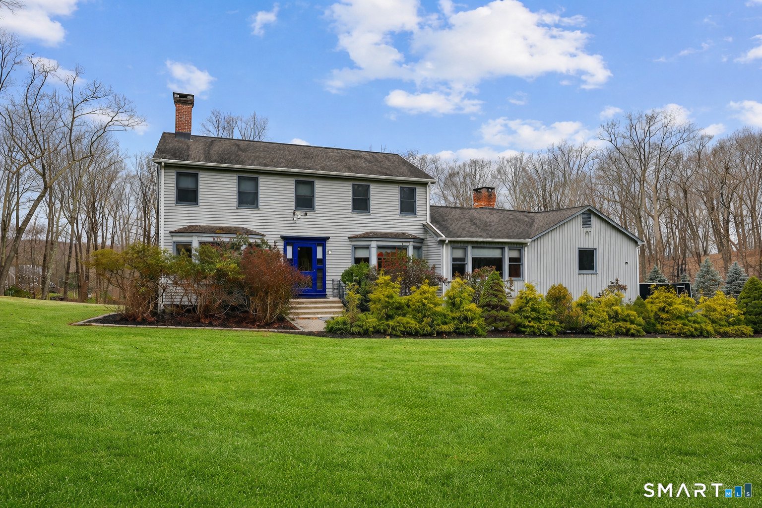 17 Abbotts Hill Road, Newtown, CT