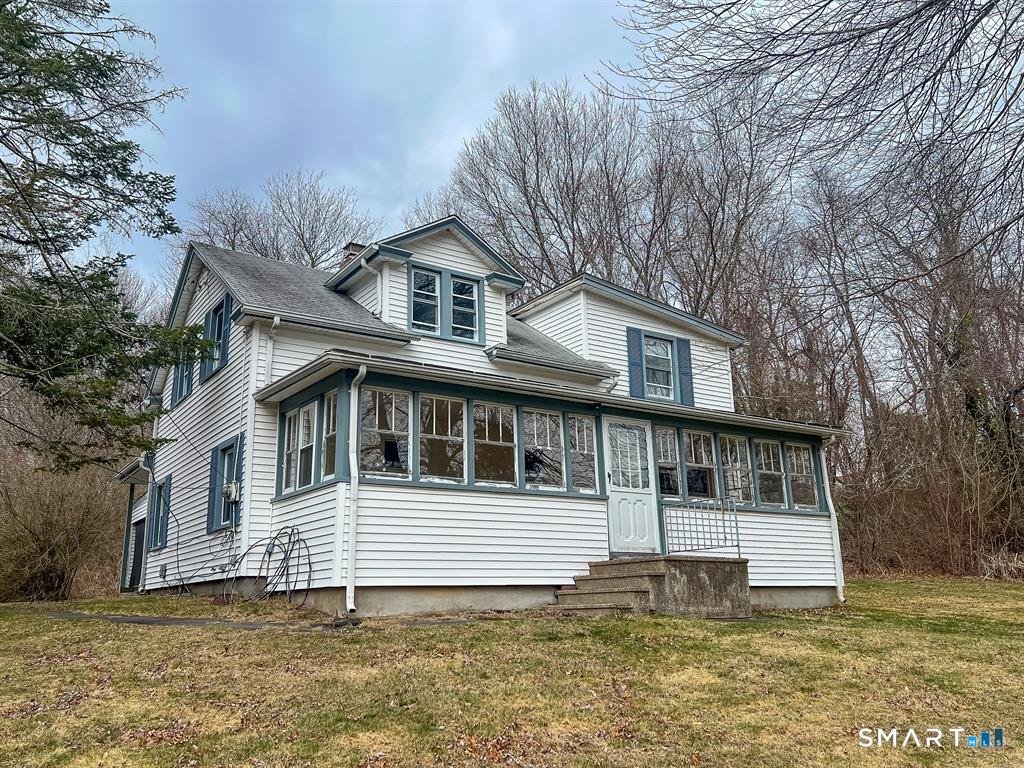 64 Bushnell Street, Plymouth, CT