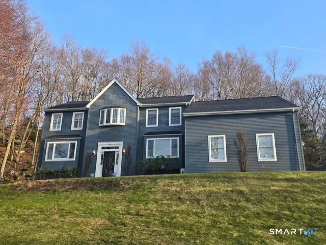 104 Old Farms Road, Glastonbury, CT