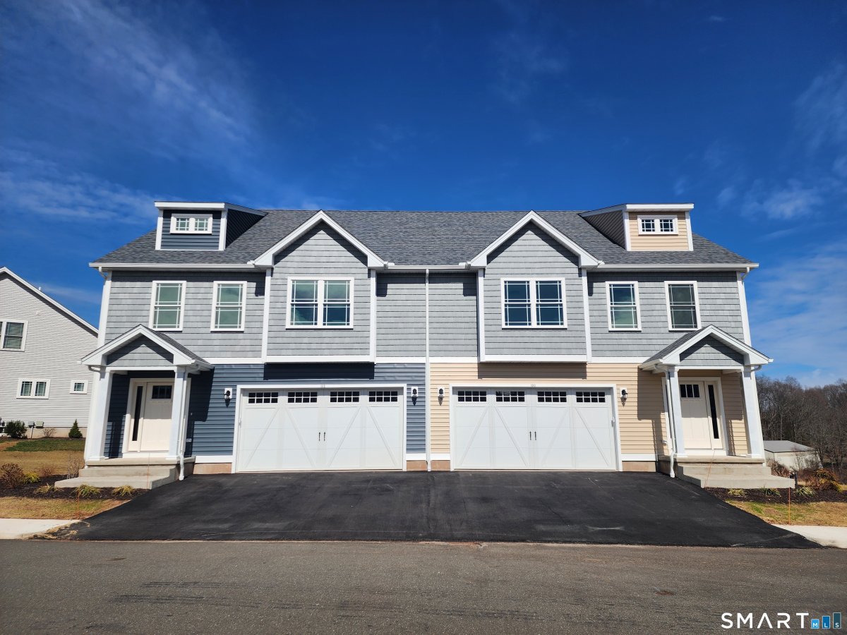100 Mulholland Way #51, North Haven, CT