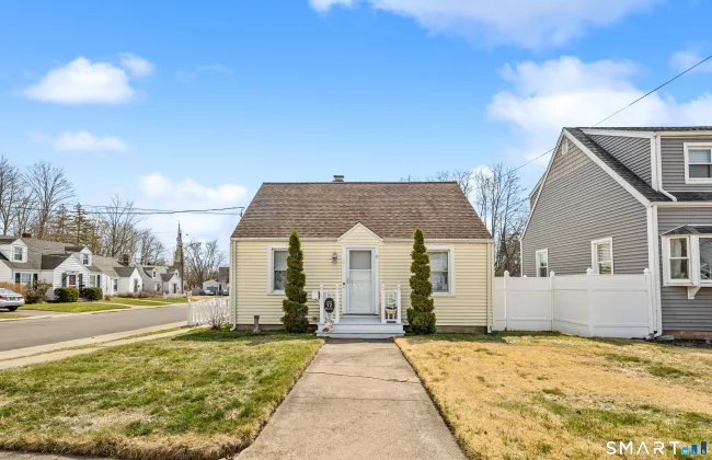 12 Elm Court, East Haven, CT