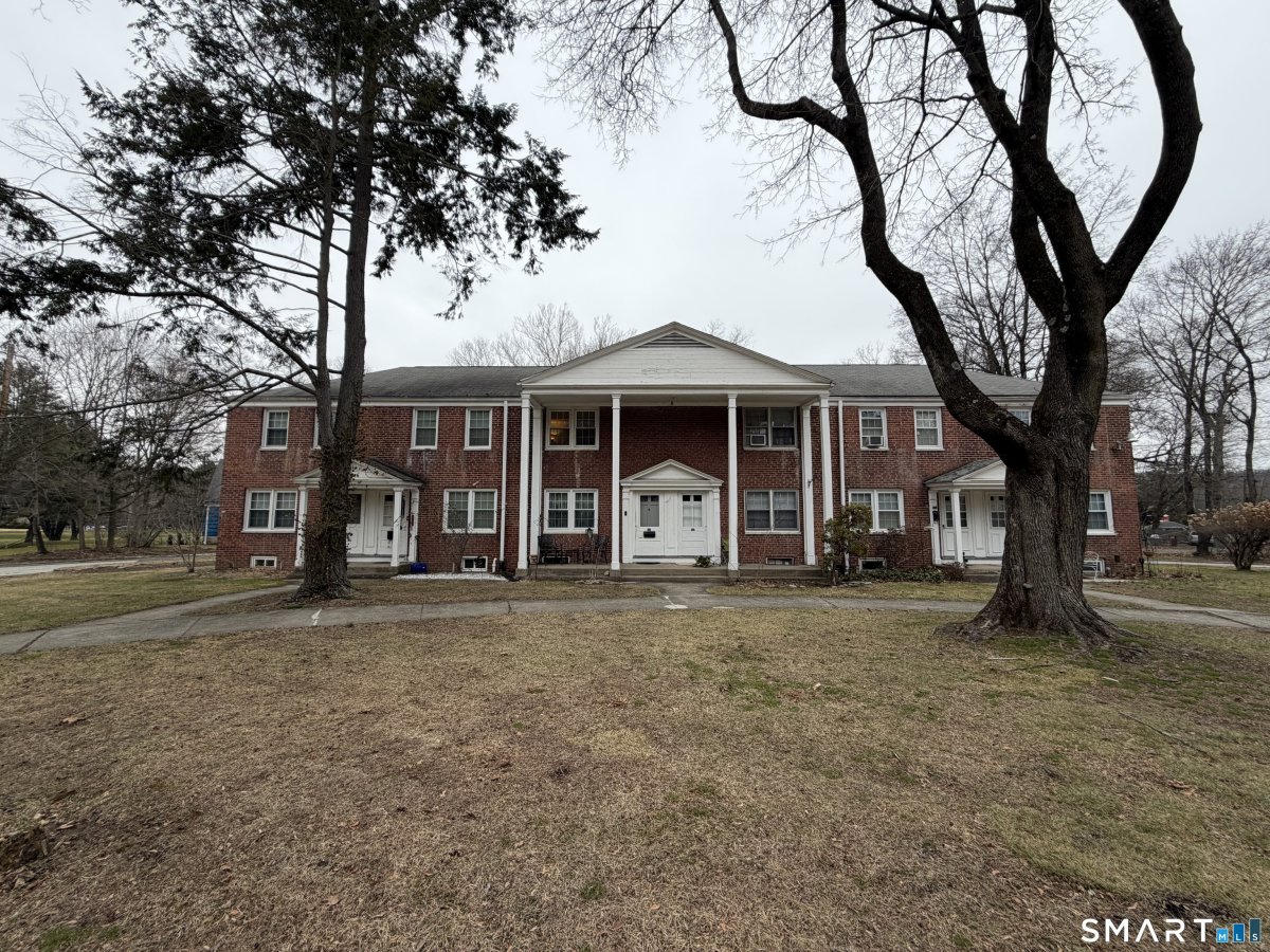 18 Bridge Street #APT 2C, Naugatuck, CT