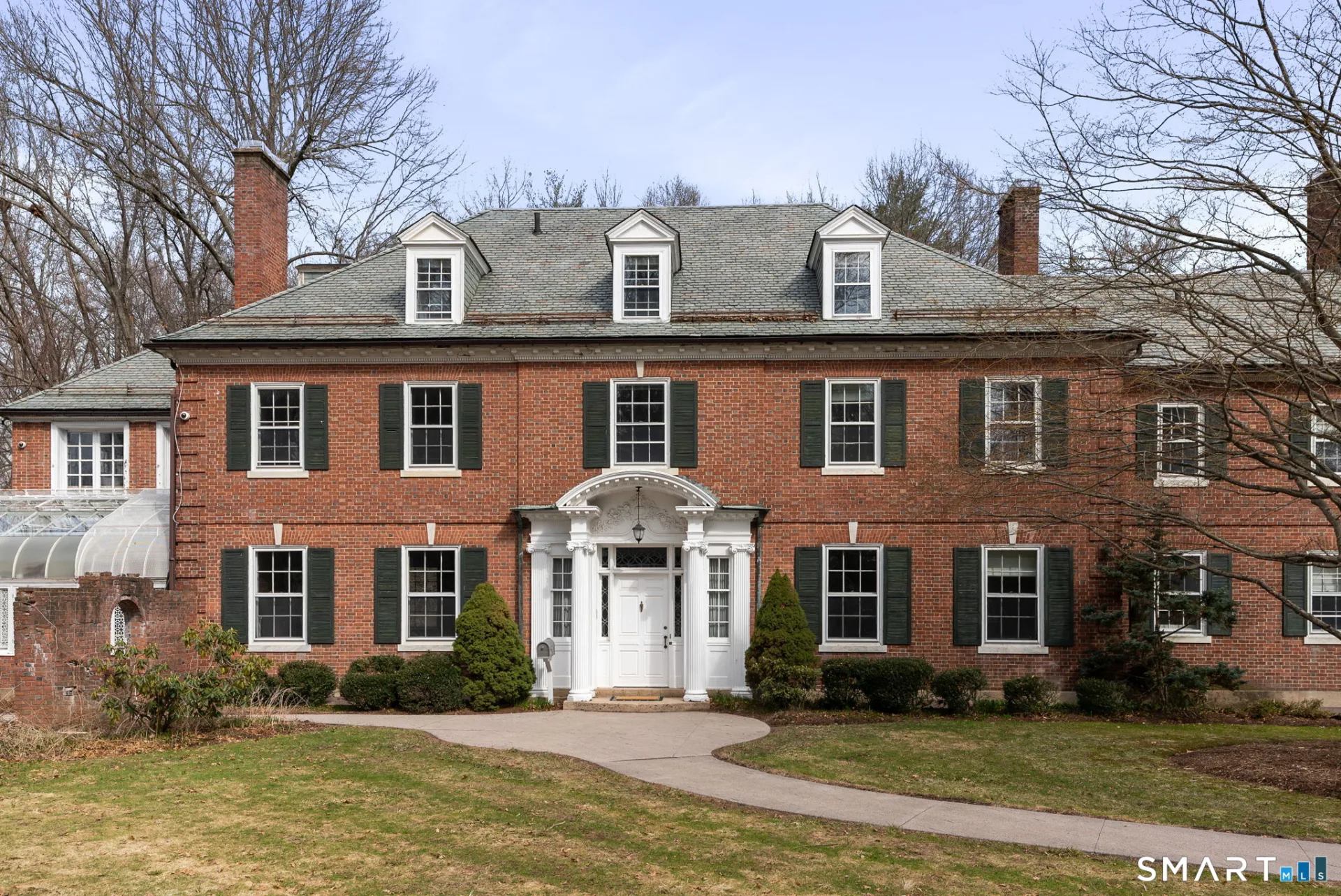 85 Bloomfield Avenue, West Hartford, CT