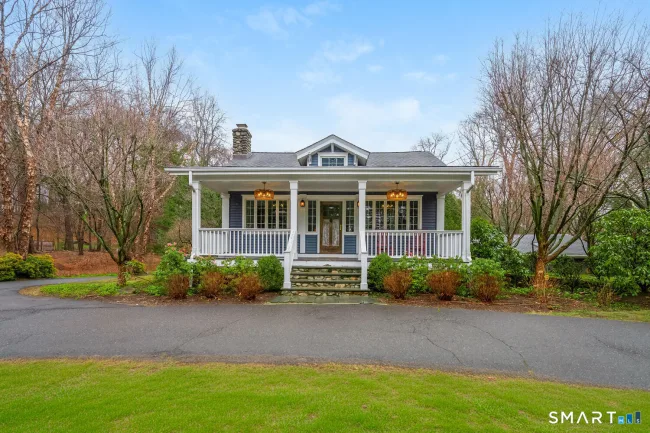 53 Hoyt Street, Darien, CT