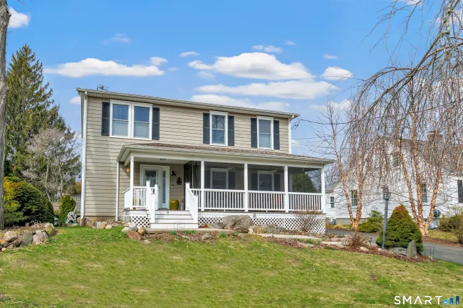 8 Koger Road, Trumbull, CT